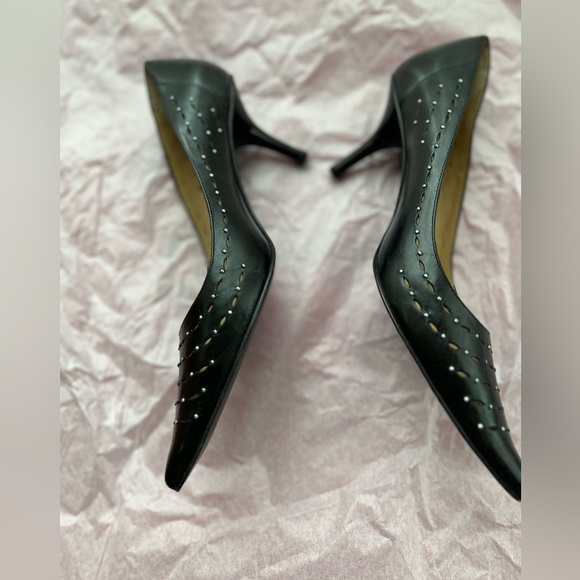Michael Kors. Ladies Black 2 in heels. Never worn. Size 7 1/2 - Picture 4 of 13
